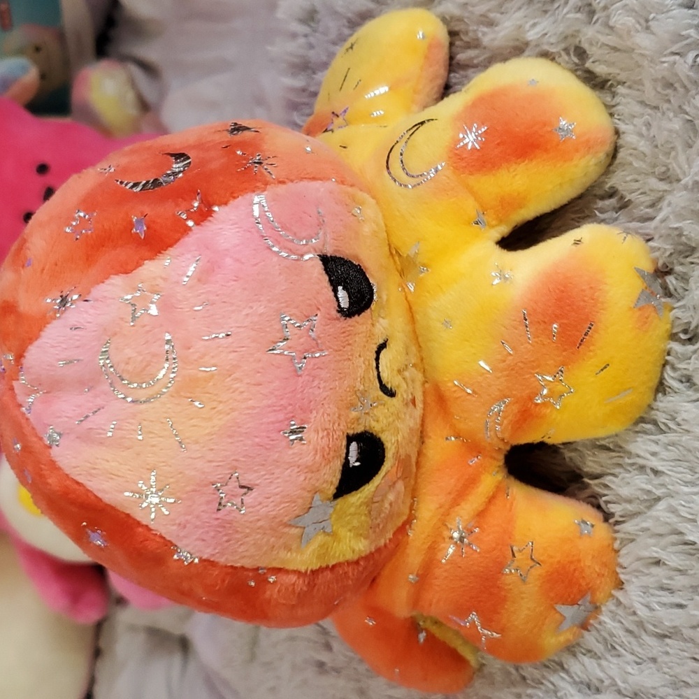 Reversible octopus plush